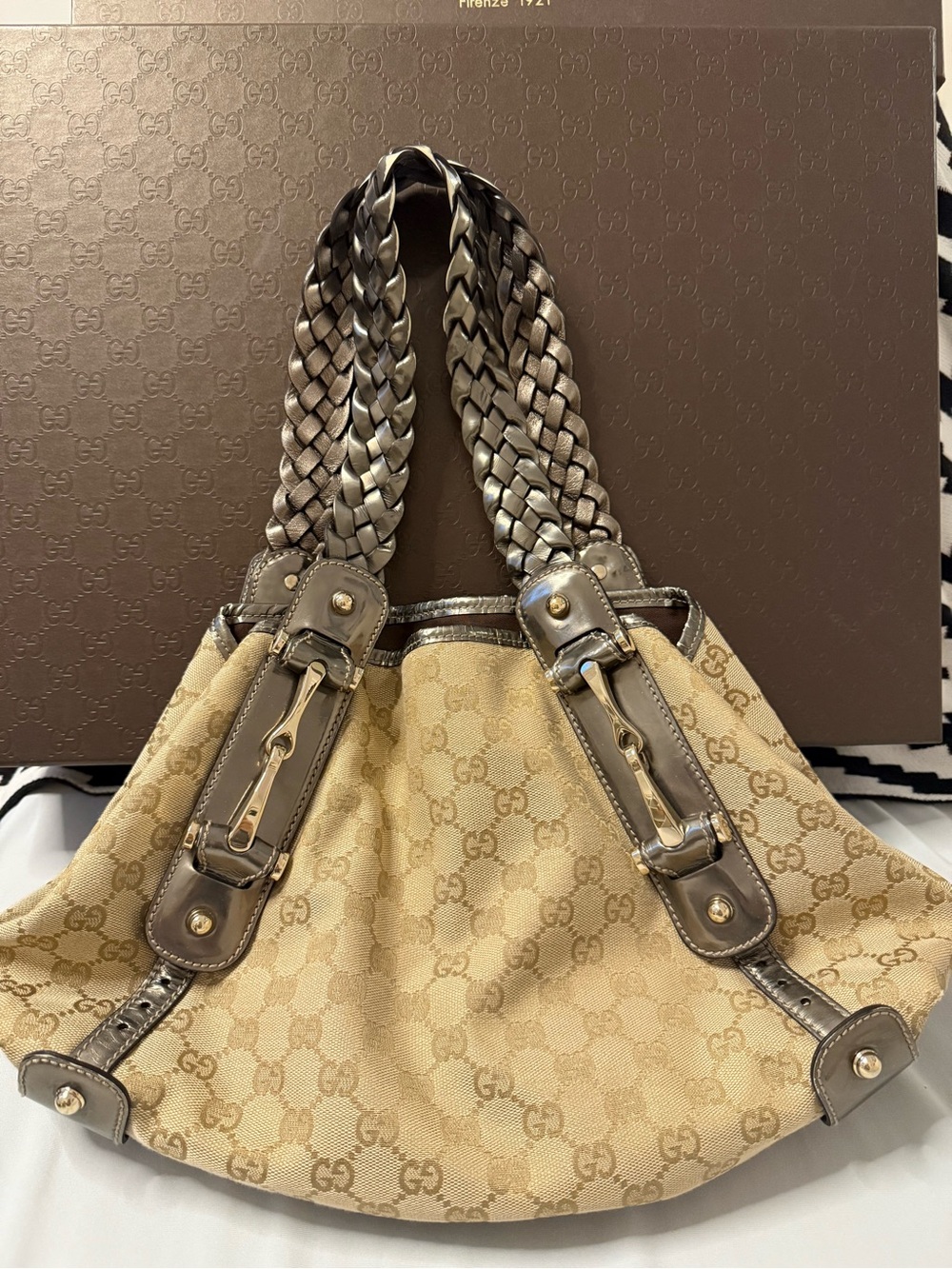 Gucci Beige GG Canvas Shoulder Bag with Braided Metallic Handles